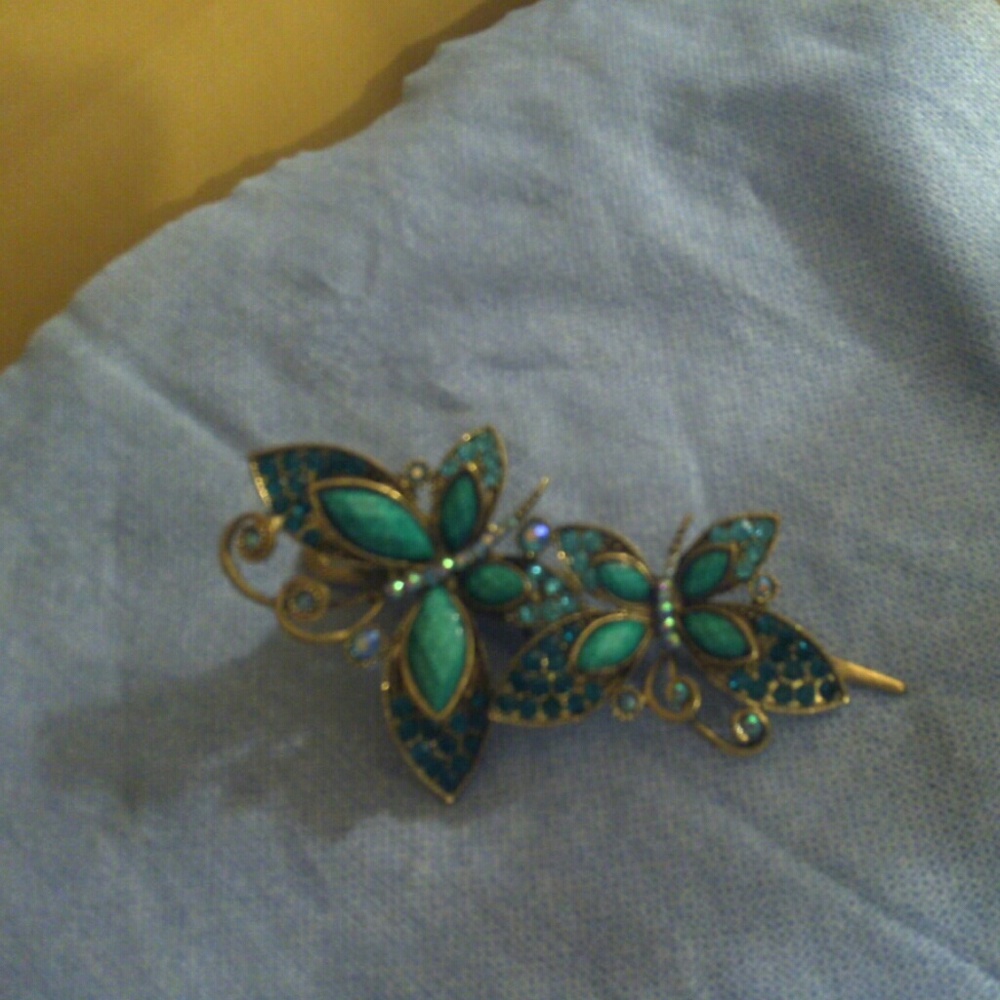 COPY - Turquoise butterfly  hair clip.